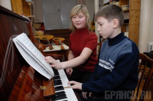 50 работников культуры получат по 30 тысяч рублей