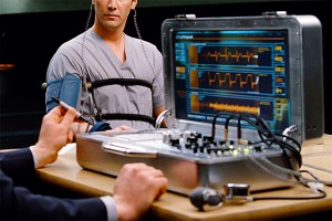 Контролеров проверят на детекторе лжи Контролеров проверят на детекторе лжи