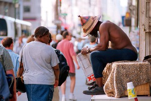 Безработным в США сокращают поддержку Безработным в США сокращают поддержку