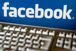 Facebook запустил "машину времени" Facebook запустил "машину времени"