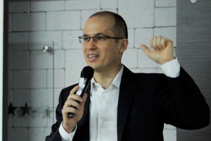 "Сообщество" живучих энтузиастов "Сообщество" живучих энтузиастов