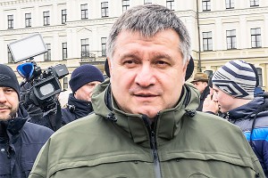 Авакова обвинили в тяге к каннибализму Авакова обвинили в тяге к каннибализму