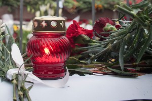 В Москве вспоминают жертв терактов в метро В Москве вспоминают жертв терактов в метро