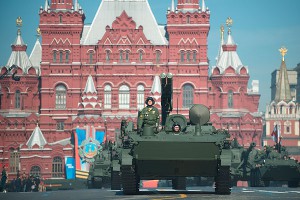 Бессмертный полк пройдет по Красной площади Бессмертный полк пройдет по Красной площади