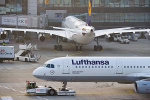 Lufthansa знала о тяге к суициду пилота A320 Lufthansa знала о тяге к суициду пилота A320
