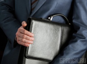 Глава сельской администрации провернул жилищную аферу