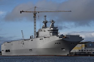 Евросоюз перехватывает "Мистрали" у России Евросоюз перехватывает "Мистрали" у России