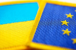 Менее половины украинцев хотят быть в ЕС Менее половины украинцев хотят быть в ЕС