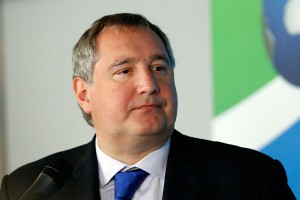 Замглавы космодрома уволили из-за жены Замглавы космодрома уволили из-за жены