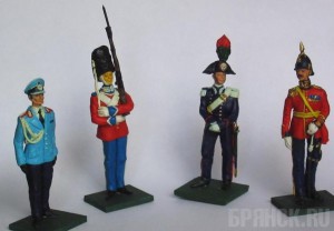 Илья Горбунов покажет брянцам миниатюрную армию