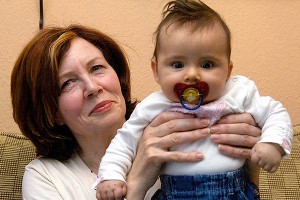 65-летняя немка беременна 4 близнецами 65-летняя немка беременна 4 близнецами