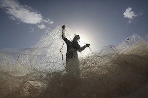 Подводная лодка напугала британских рыбаков Подводная лодка напугала британских рыбаков