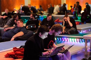 Россия защитит Крым кибервойсками Россия защитит Крым кибервойсками