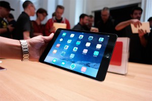 Apple снизила цены на iPad и Mac в России Apple снизила цены на iPad и Mac в России