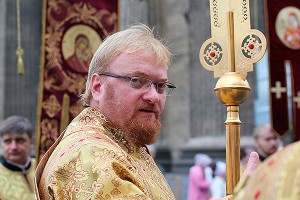 Милонов хочет жечь банкиров и молиться Богу Милонов хочет жечь банкиров и молиться Богу