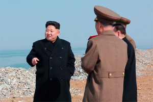 Ким Чен Ын рассмешил туфлями на горе Ким Чен Ын рассмешил туфлями на горе