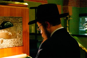 Раввины жестоко пытали евреев Раввины жестоко пытали евреев