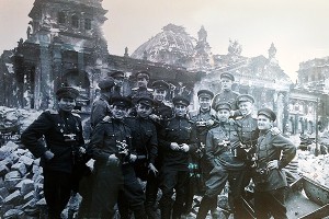 Герои Великой Победы в Берлине 1945-го Герои Великой Победы в Берлине 1945-го