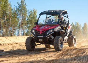 Угробивший девушку водитель снегоболотохода не признает вины