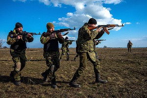 Солдаты ВСУ просят ДНР стрелять по "Азову" Солдаты ВСУ просят ДНР стрелять по "Азову"