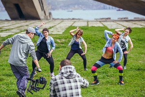 За тверк возле мемориала ВОВ дали 15 суток За тверк возле мемориала ВОВ дали 15 суток