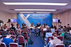 В Петербурге обсудили социальную миссию СМИ В Петербурге обсудили социальную миссию СМИ