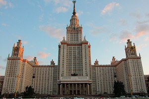 Минфин опустит МГУ и СПбГУ до обычных вузов Минфин опустит МГУ и СПбГУ до обычных вузов