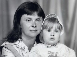 Брянская поэтесса вошла в десятку лучших поэтов России Лариса Леонидовна Соколова с дочерью