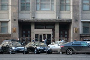 Экс-чиновников заставят раскрывать доходы Экс-чиновников заставят раскрывать доходы