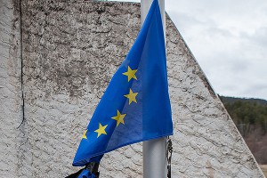 ЕС хотел бы праздновать Победу с Россией ЕС хотел бы праздновать Победу с Россией