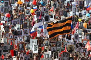 "Бессмертный полк" сплотил россиян "Бессмертный полк" сплотил россиян