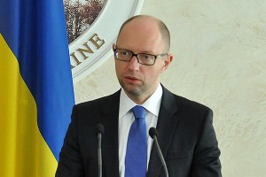 Яценюк назвал Украину "бронежилетом для ЕС" Яценюк назвал Украину "бронежилетом для ЕС"