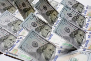 Как США подкармливают "пятую колонну" Как США подкармливают "пятую колонну"