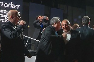 В США высмеяли пение министров НАТО В США высмеяли пение министров НАТО