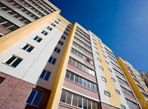 В Брянске остались без лицензии 25 управляющих организаций