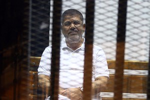 Экс-президенту Египта грозит смертная казнь Экс-президенту Египта грозит смертная казнь