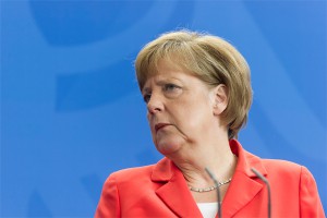 США ставят карьеру Меркель под угрозу США ставят карьеру Меркель под угрозу