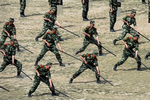 Российскую армию признали мощнее китайской Российскую армию признали мощнее китайской