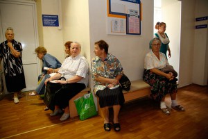 Когда поликлиники откажут пенсионерам Когда поликлиники откажут пенсионерам