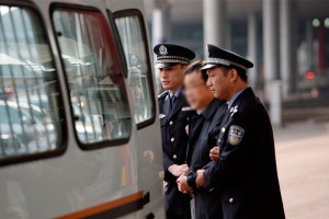 Китайский альфонс обчистил 17 девушек Китайский альфонс обчистил 17 девушек