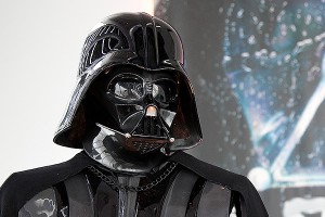 Дарт Вейдер покажет пример велосипедистам Дарт Вейдер покажет пример велосипедистам