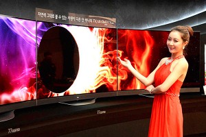 Телевизор толщиной 1 миллиметр удивил мир Телевизор толщиной 1 миллиметр удивил мир