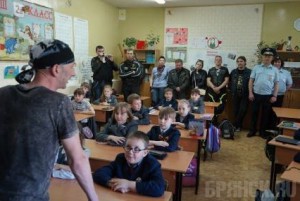 Байкеры рассказали малышам о безопасности на дороге