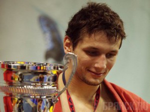 Артем Осипенко будет бороться на I Европейских играх Артем Осипенко