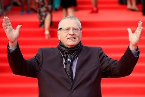 Жириновский с хором рвется на "Евровидение" Жириновский с хором рвется на "Евровидение"