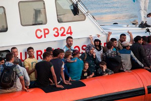 Европа открывает границы для нелегалов Европа открывает границы для нелегалов