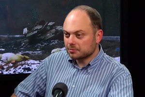 Отец рассказал о коме Кара-Мурзы Отец рассказал о коме Кара-Мурзы