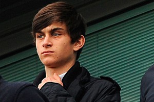 Почему сын Абрамовича ищет невесту в Tinder Почему сын Абрамовича ищет невесту в Tinder