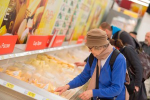 В кризис россияне покупают продукты оптом В кризис россияне покупают продукты оптом