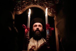 Приставы обратились за помощью к Богу Приставы обратились за помощью к Богу